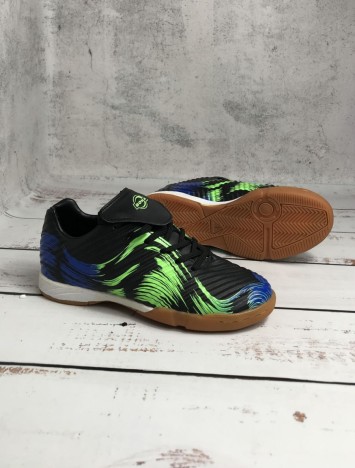 Детские футзалки на Kasta – энергия игры и стиль для юных звезд