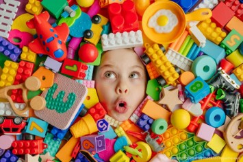 Дерево, магнит или пластик: какие конструкторы безопаснее для самых маленьких