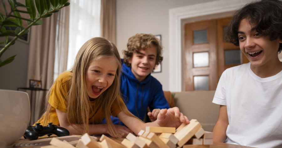 Топ-9 игр, развивающих самоконтроль у детей