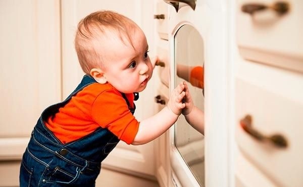Тренинг для родителей "Первая помощь детям при травме" Тренинг для родителей "Первая помощь детям при травме"