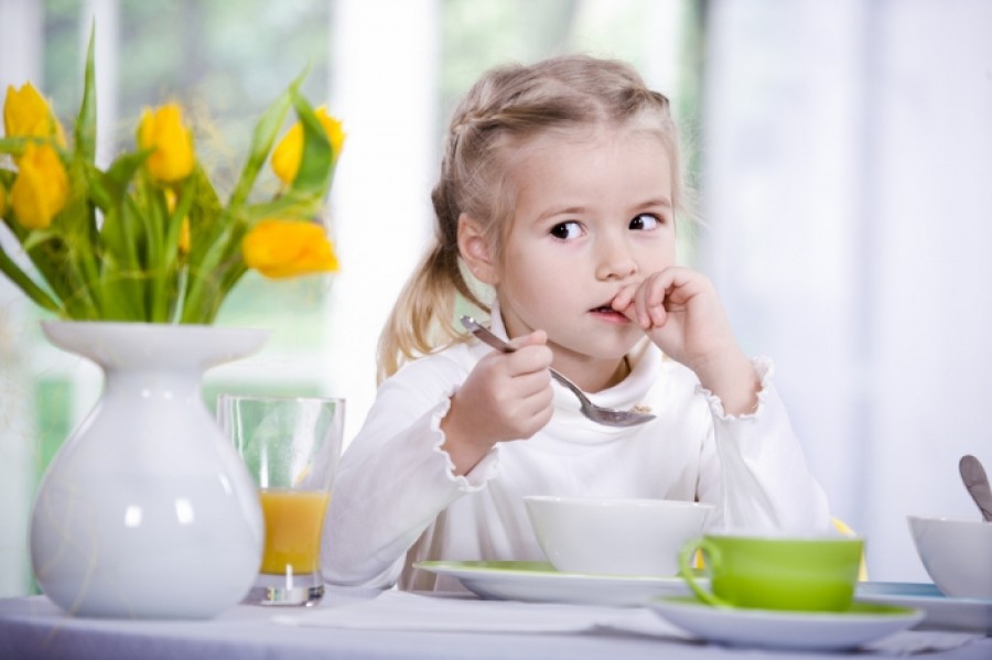 Завтрак отличника: чем нужно кормить школьника?