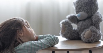 Как поддержать ребенка с посттравматическим стрессом