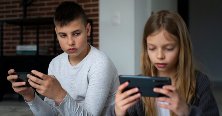 Влияние социальных сетей на психику ребенка – негативные и положительные последствия