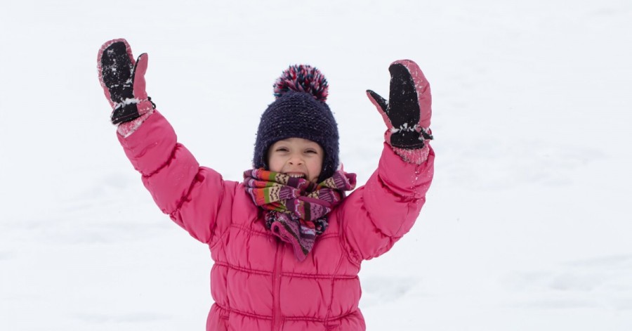 Одеваем ребенка на зимнюю прогулку: практические советы