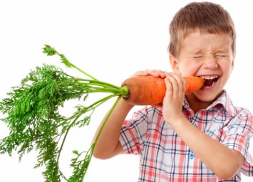 Как привить ребенку любовь к полезной пище: 5 советов