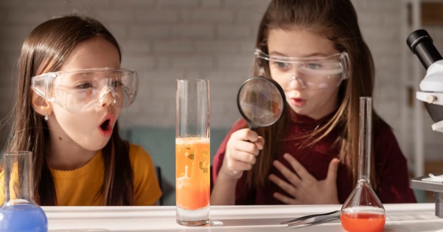 Наука в домашних условиях: интересные и простые эксперименты для детей