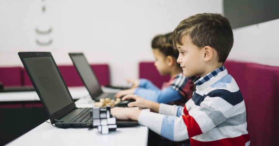 Раскройте сверхспособности программирования: почему дети должны учиться кодировать