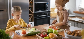 Як познайомити дитину з різними культурами за допомогою їжі: добірка рецептів