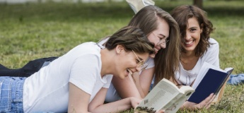 Добірки книжкових серій для підлітків