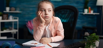 Прокрастинація у дитини: як не дати звичці вкоренитися