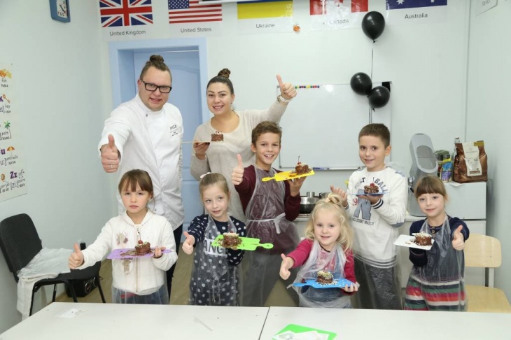 BANANA CLUB for KIDS BANANA CLUB for KIDS